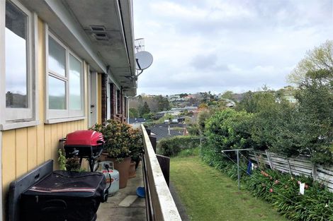 Photo of property in 5 Cruickshank Crescent, Meadowbank, Auckland, 1072