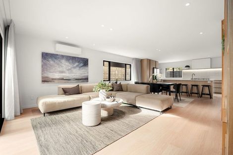 Photo of property in 33 Kauri Point Drive, Rototuna North, Hamilton, 3210