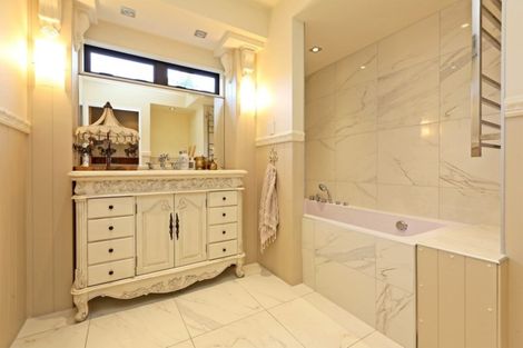 Photo of property in 1241 Ada Street, Parkvale, Hastings, 4122