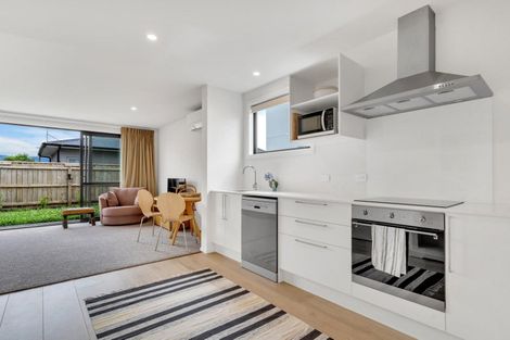 Photo of property in 5/20 Ballinger Place, Carterton, 5713