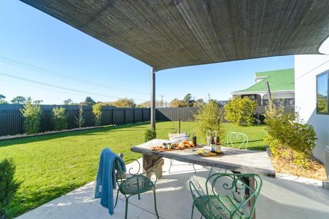 Photo of property in 20 Ngareta Street, Marton, 4710