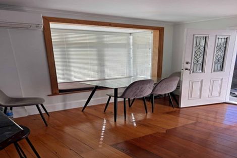 Photo of property in 126 Forest Lake Road, Forest Lake, Hamilton, 3200