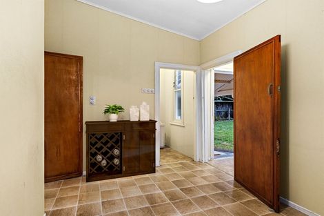 Photo of property in 64 Princes Street, Northcote Point, Auckland, 0627