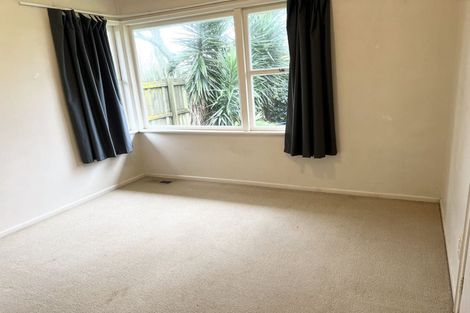Photo of property in 116 Tiraumea Drive, Pakuranga, Auckland, 2010