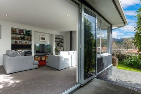 Photo of property in 102a Milton Terrace, Picton, 7220