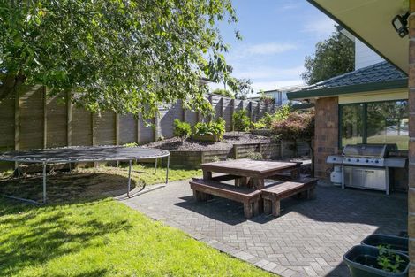 Photo of property in 2/29 Sunset Street, Hilltop, Taupo, 3330