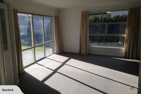 Photo of property in 26 Bottle Lake Drive, Parklands, Christchurch, 8083