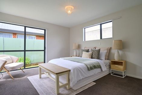 Photo of property in 22a Dunedin Street, Redwood, Christchurch, 8051