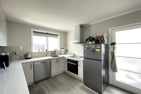 Photo of property in 538 Glenfield Road, Glenfield, Auckland, 0629