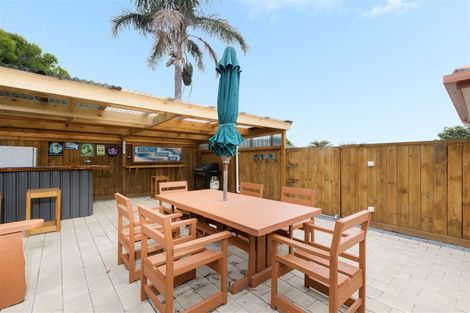 Photo of property in 108 Pacific View Road, Papamoa Beach, Papamoa, 3118