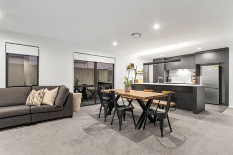 Photo of property in 20 Empire Crescent, Papamoa, 3118