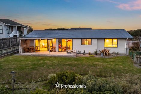 Photo of property in 9 Lemonwood Grove, Maungaraki, Lower Hutt, 5010