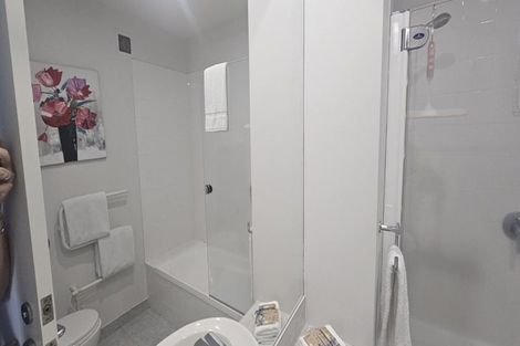 Photo of property in Beaumont Apartments, 10/12 Maunganui Road, Mount Maunganui, 3116