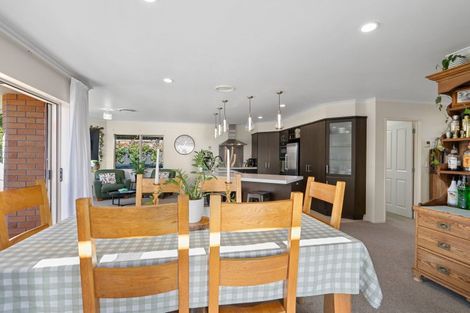 Photo of property in 4 Brancaster Place, Cambridge, 3434