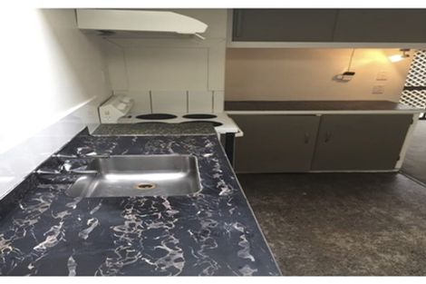 Photo of property in 2a Coniston Avenue, Te Atatu South, Auckland, 0610