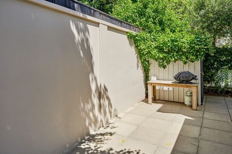 Photo of property in 437a Muritai Road, Eastbourne, Lower Hutt, 5013