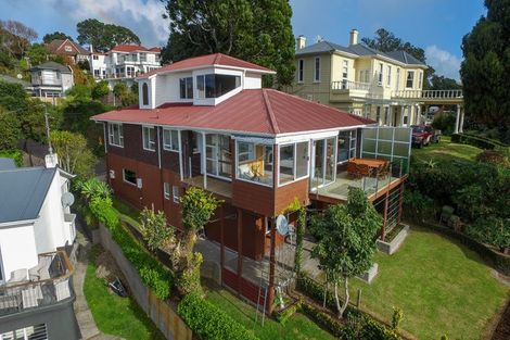 Photo of property in 156 Vivian Street, New Plymouth, 4310