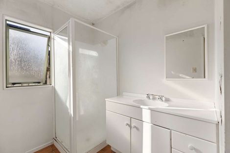 Photo of property in 50c Kings Road, Panmure, Auckland, 1072