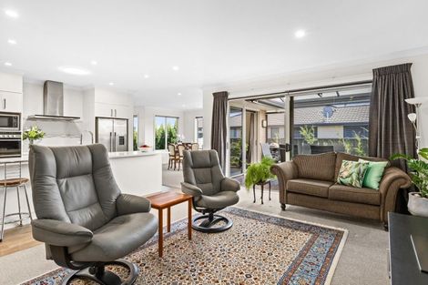 Photo of property in 23 Percy Berry Place, Havelock North, 4130