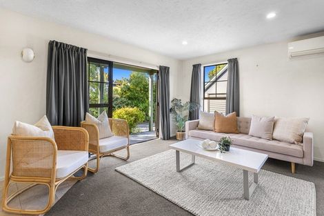 Photo of property in 137 Hawthornden Road, Avonhead, Christchurch, 8042