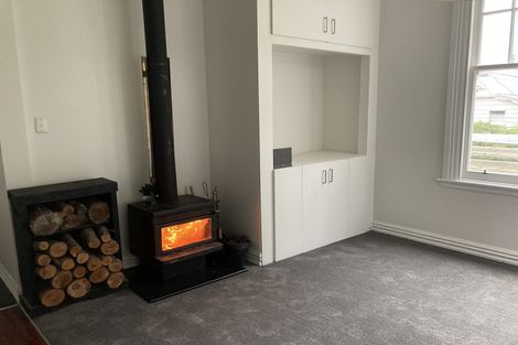 Photo of property in 31 Scarborough Terrace, Mount Victoria, Wellington, 6011