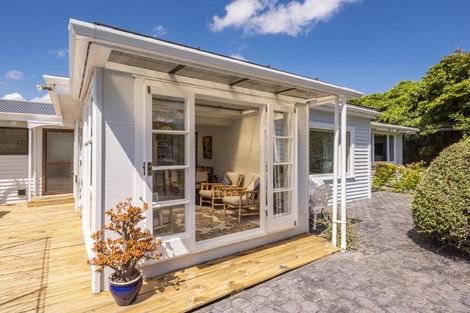 Photo of property in 138 Arawhata Road, Paraparaumu, 5032