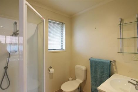 Photo of property in 32 Nanleen Rise, Manurewa, Auckland, 2105
