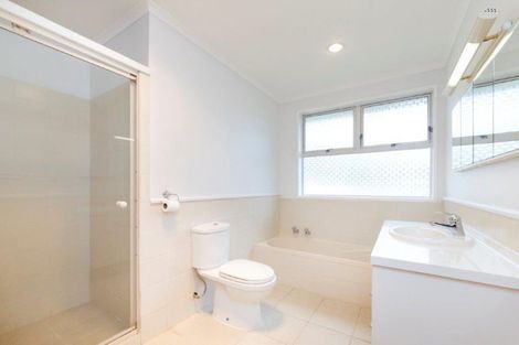 Photo of property in 84 Buick Crescent, Awapuni, Palmerston North, 4412