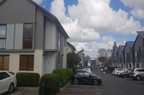 Photo of property in Fern Gardens, 33/51 Ireland Road, Mount Wellington, Auckland, 1060