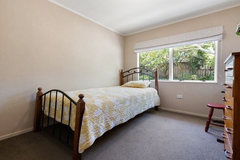 Photo of property in 32 Dixon Road, Fitzroy, Hamilton, 3206