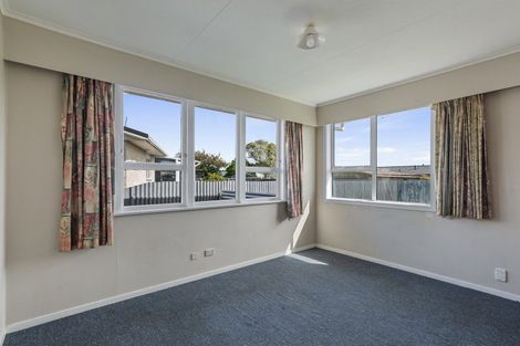 Photo of property in 34 Perth Street, Levin, 5510