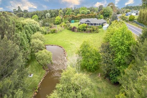 Photo of property in 68 Wiroa Road, Kerikeri, 0293