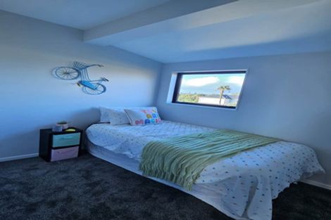 Photo of property in 2/30 Woodford Avenue, Henderson, Auckland, 0610