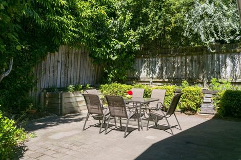 Photo of property in 62 Taupo View Road, Taupo, 3330