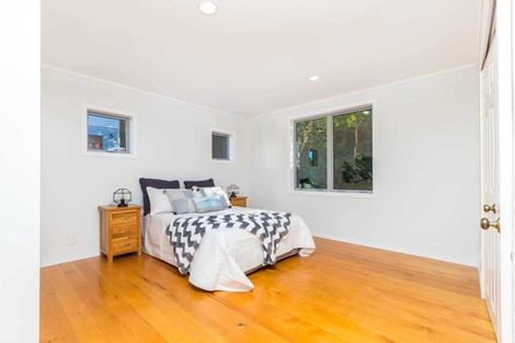 Photo of property in 87 Hendry Avenue, Hillsborough, Auckland, 1042