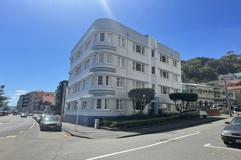 Photo of property in Olympus Flats, 1/280 Oriental Parade, Oriental Bay, Wellington, 6011