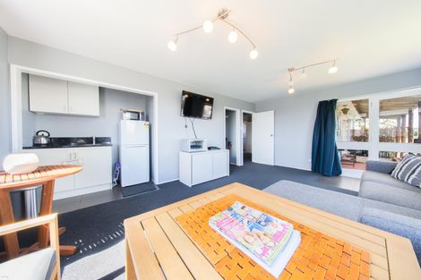 Photo of property in 32 Rata Road, Twizel, 7901