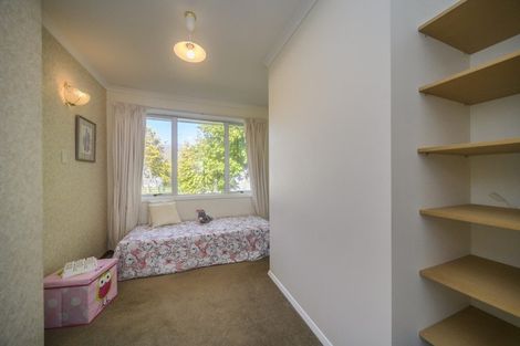 Photo of property in 2 Belmont Place, Terrace End, Palmerston North, 4410