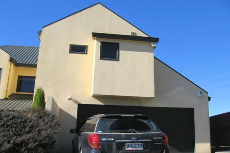 Photo of property in 18 Marjory Close, Broadmeadows, Wellington, 6035