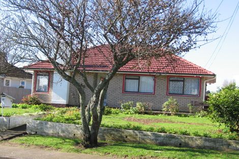 Photo of property in 20 Crown Crescent, Otara, Auckland, 2023