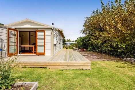 Photo of property in 63 King Street, Opunake, 4616