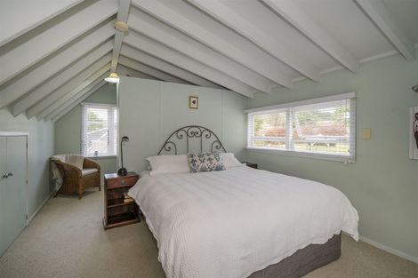 Photo of property in 2 Brenton Place, Whangamata, 3691