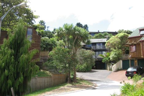 Photo of property in 25 Telephone Road, Birkenhead, Auckland, 0626