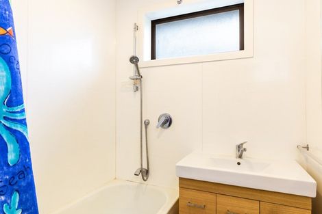 Photo of property in 19 Poriwira Drive, Kuratau, Turangi, 3381