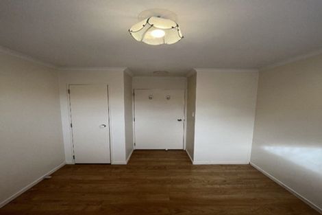 Photo of property in 16 Jubaea Place, Henderson, Auckland, 0610