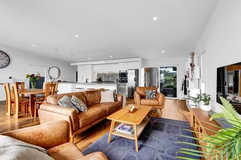 Photo of property in 73 Hine Street, New Plymouth, 4310