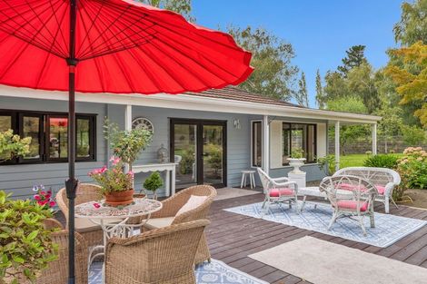 Photo of property in 237 High Street, Oxford, 7430