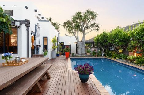 Photo of property in 2 La Cumbre Close, Bethlehem, Tauranga, 3110