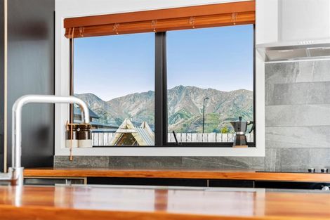 Photo of property in 1 Dingle Street, Lake Hawea, 9382