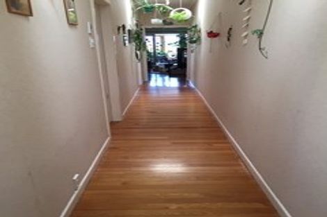 Photo of property in 2a Fenton Circus, Orakei, Auckland, 1071